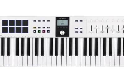 Keyboard rental in Toronto