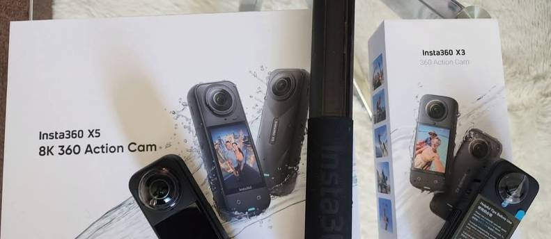 Insta 360 x3 Camera 📷 with invisible selfie stick
