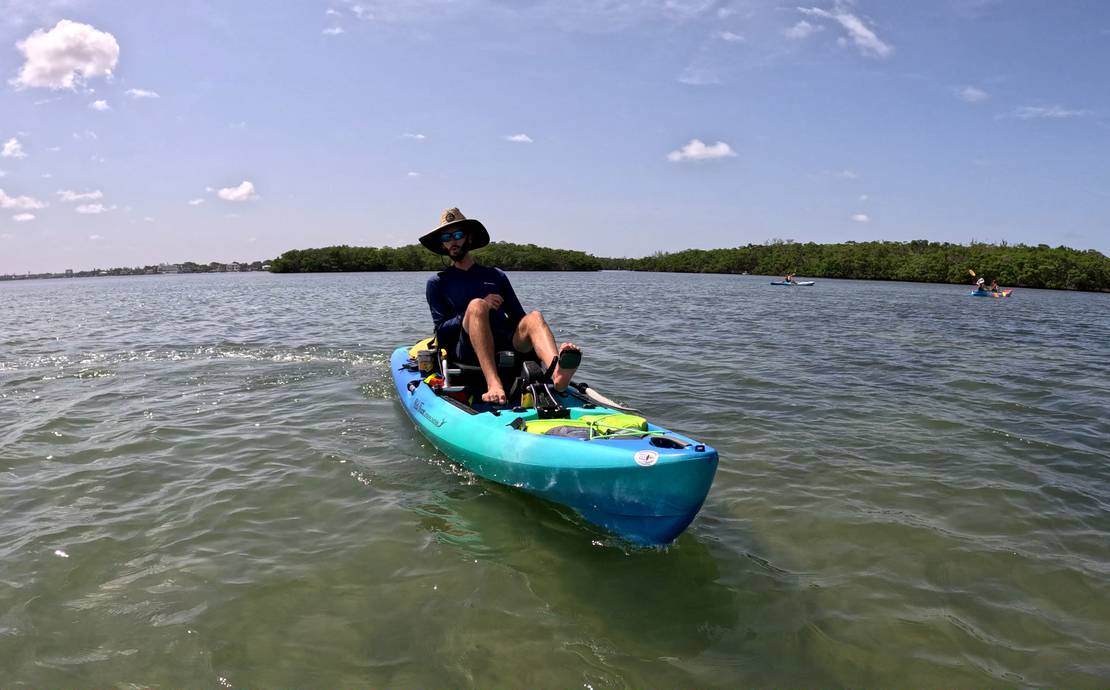 Pedal kayak rental
