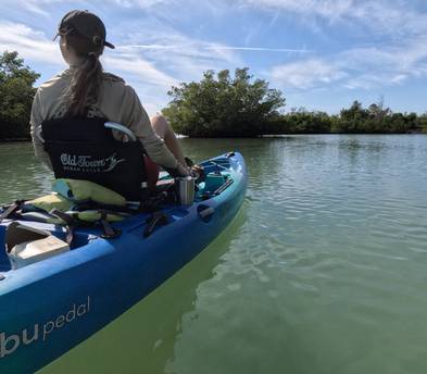 Multi-day pedal kayak rental