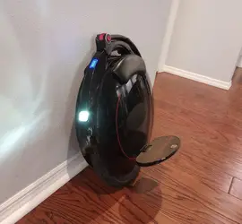 V5 Beginner Electric Unicycle with Trolley Handle