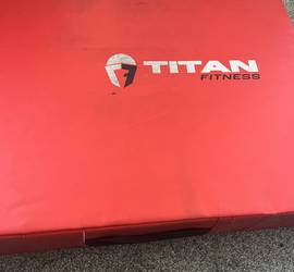 Titan Fitness WeightLifting Mats