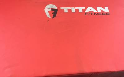 Titan Fitness WeightLifting Mats