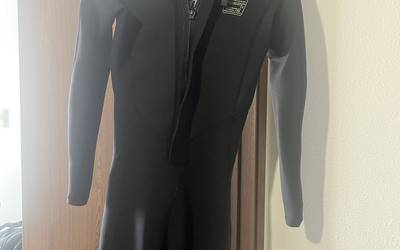 Wetsuit