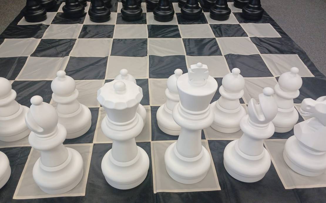 Giant Mega Chess 25 inch size
