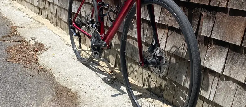 Trek Emonda SL-6 Carbon Road Bike