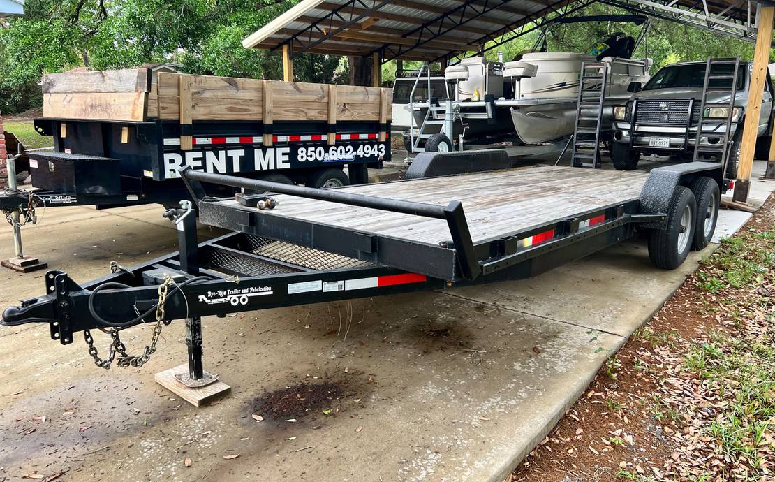 7'x21' car hauling trailer