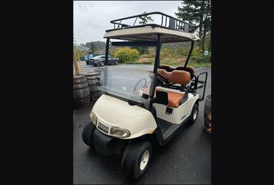 Golf Cart - Zippy