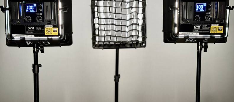 GVM 800D RGB 3-Light Softbox Kit