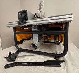 DEWALT 10-in Portable Benchtop Table Saw