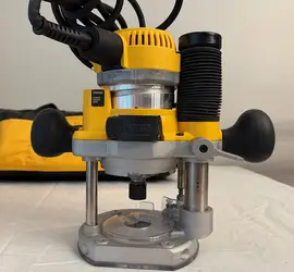 DEWALT Router, Fixed and Plunge Base Kit, Soft Start, 12-Amp, 24,000 RPM, Variable Speed Trigger, Corded (DW618PKB)