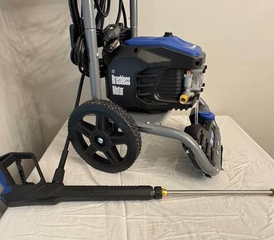 Westinghouse WPX3400e Brushless Heavy Duty Max 3400-PSI 2-GPM Cold Water Electric Pressure washer with 5 Spray Tips