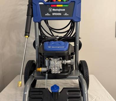 Westinghouse WPX3400e Brushless Heavy Duty Max 3400-PSI 2-GPM Cold Water Electric Pressure washer with 5 Spray Tips
