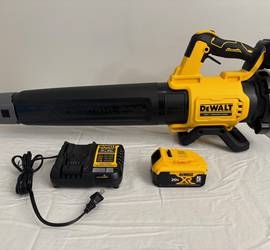DEWALT DCBL722 Cordless Battery Powered Blower Kit