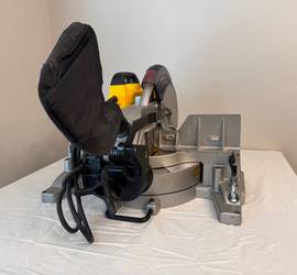 DEWALT DW713 10 In. Portable Compound Miter Saw
