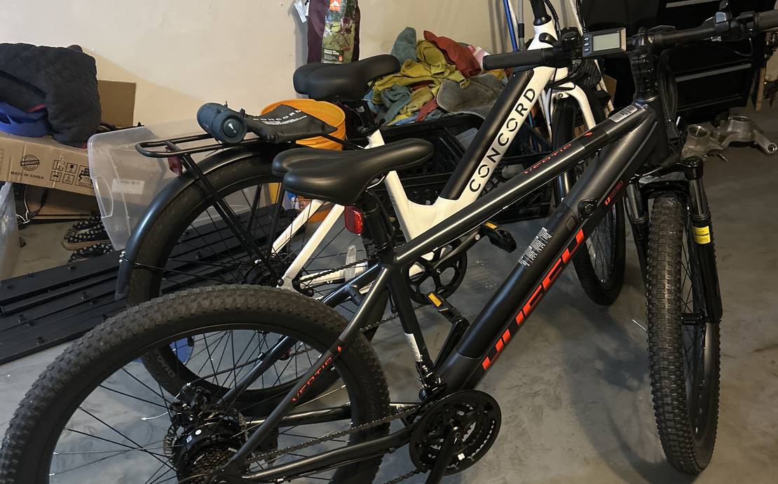 27.5” huffy E-bike (new)