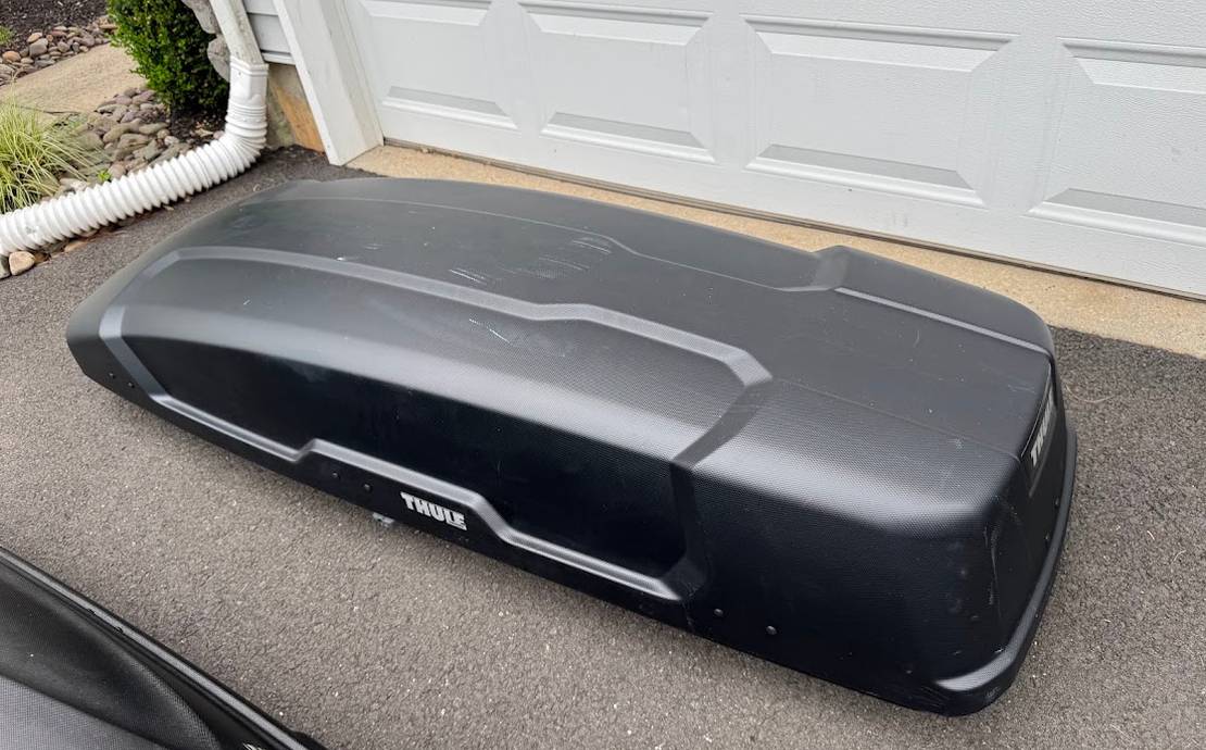 Thule Force XT Sport Rooftop Cargo Box Rental, 11 Cu. Ft. - 75" Long