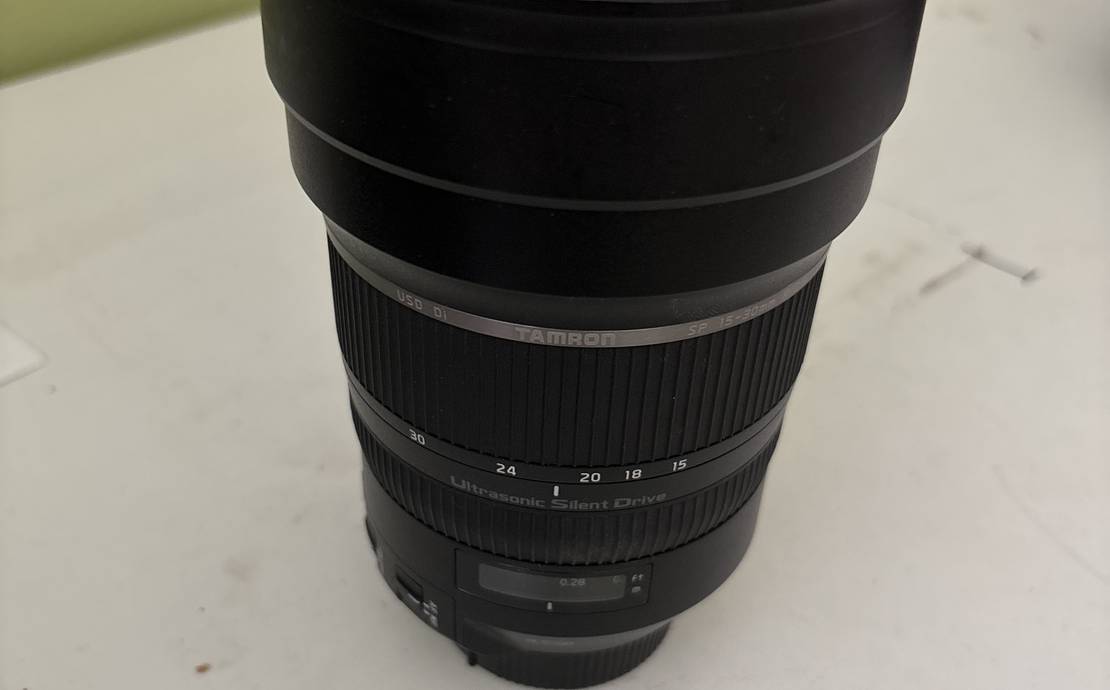 Tamron SP Wide angle full frame lens Nikon base