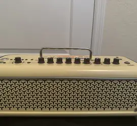 Yamaha THR30 II Wireless - 30-watt Modeling Combo - Cream