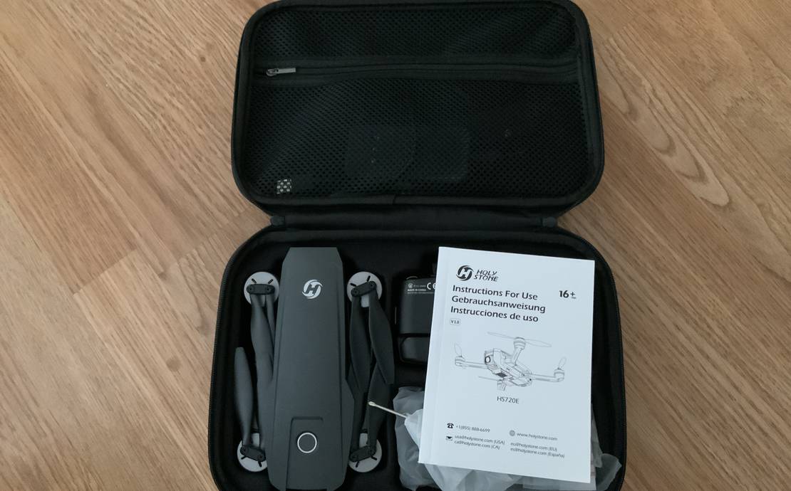 Holy stone drone HS720E