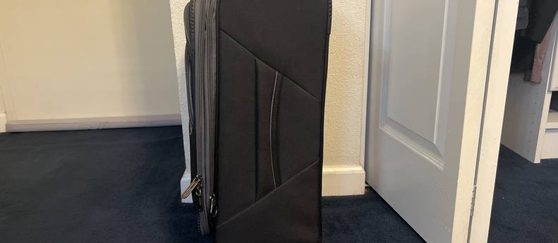 Large 20” Wheeled Suitcase - Brand New