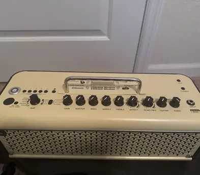 Yamaha THR30 II Wireless - 30-watt Modeling Combo - Cream