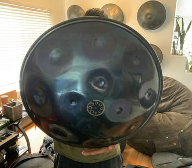 Hangdrum/HANDPAN Pantheon 23in blue steel