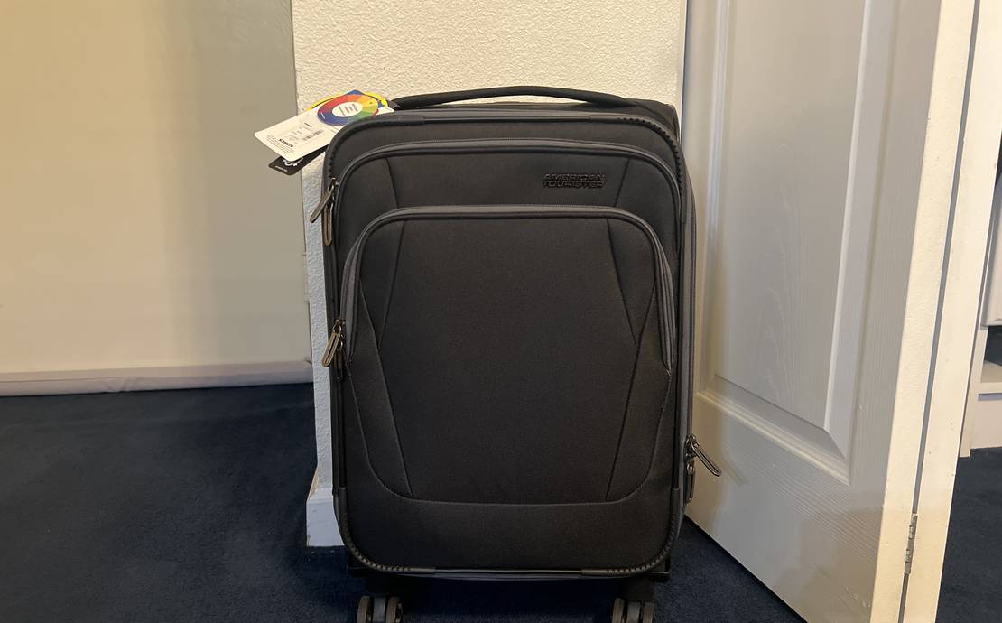Large 20” Wheeled Suitcase - Brand New