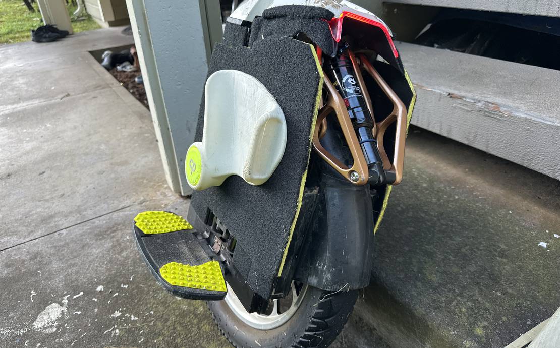 Electric Unicycle (EUC) KingSong S18 - 18inch suspension wheel