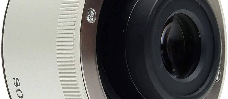 Sony FE 2x Zoom Teleconverter E-Mount Lens SEL20TC