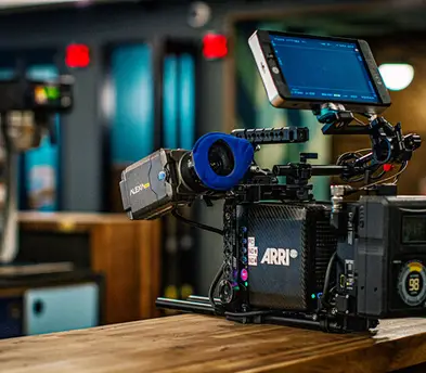 ARRI ALEXA Mini Premium Body & Monitor Kit (PL&EF) - 1TB & 6x 98Wh Batts