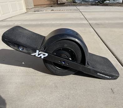 Onewheel XR and Pint Bundle
