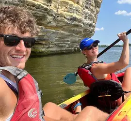 2 Hour Starved Rock Guided Kayak Tour-Tandem Kayak(for 2 ppl)