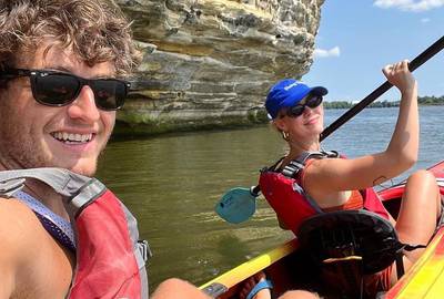 2 Hour Starved Rock Guided Kayak Tour-Tandem Kayak(for 2 ppl)