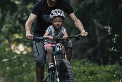 Kids ride shotgun-bike seat