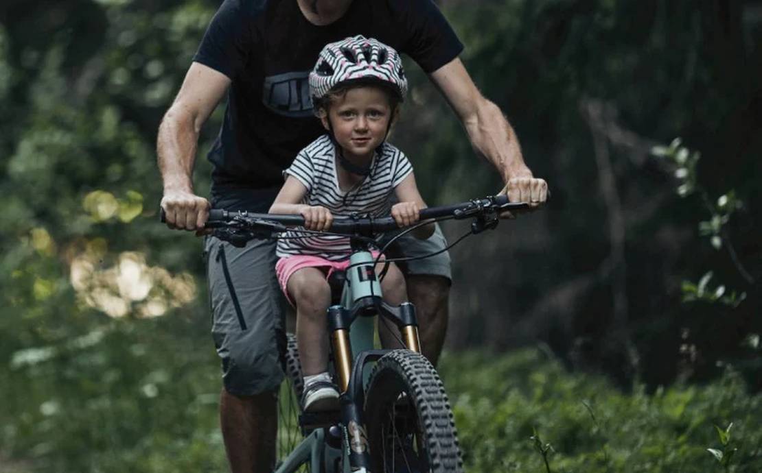 Kids ride shotgun-bike seat