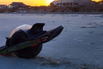 Onewheel XR+, flightfins, flight shield, bangs bumper. Ready for on/off road