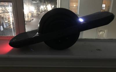 Onewheel rental in Winchester