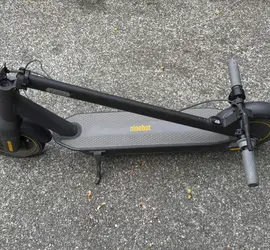 Segway Ninebot Max G30P Scooter (18 MPH)
