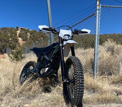 Premium Electric Dirtbike Rental - Ready for Adventure!