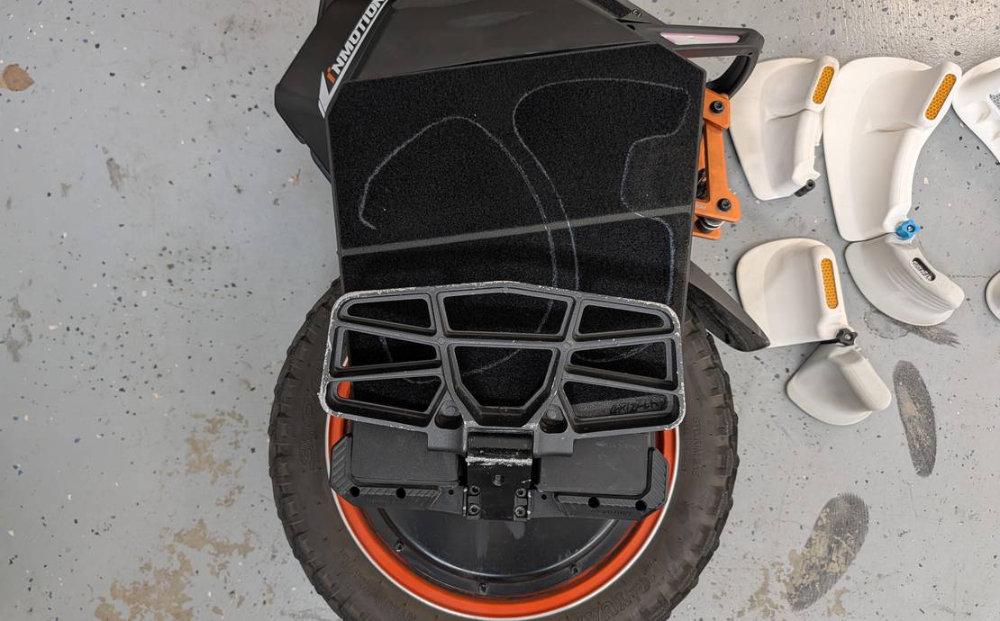 Electric Unicycle: Inmotion v14 Adventure 50S