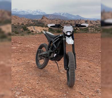 Premium Electric Dirtbike Rental - Ready for Adventure!