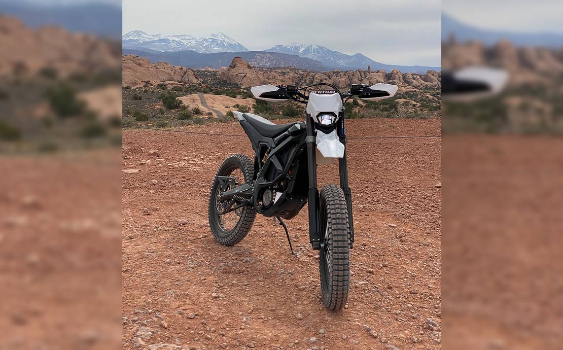Premium Electric Dirtbike Rental - Ready for Adventure!