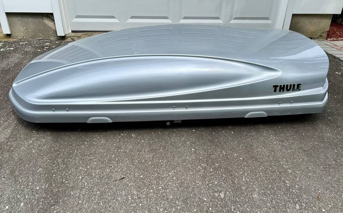 Roof Cargo Box Rental, 16 Cu. Ft. - Great for beach chairs