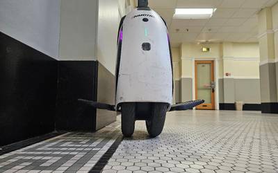InMotion E20 Dual Wheel Electric Unicycle (EUC)