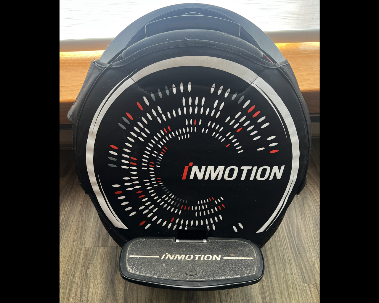 Rent Rent An EUC (Electric Unicycle) & Ride Along The Toronto