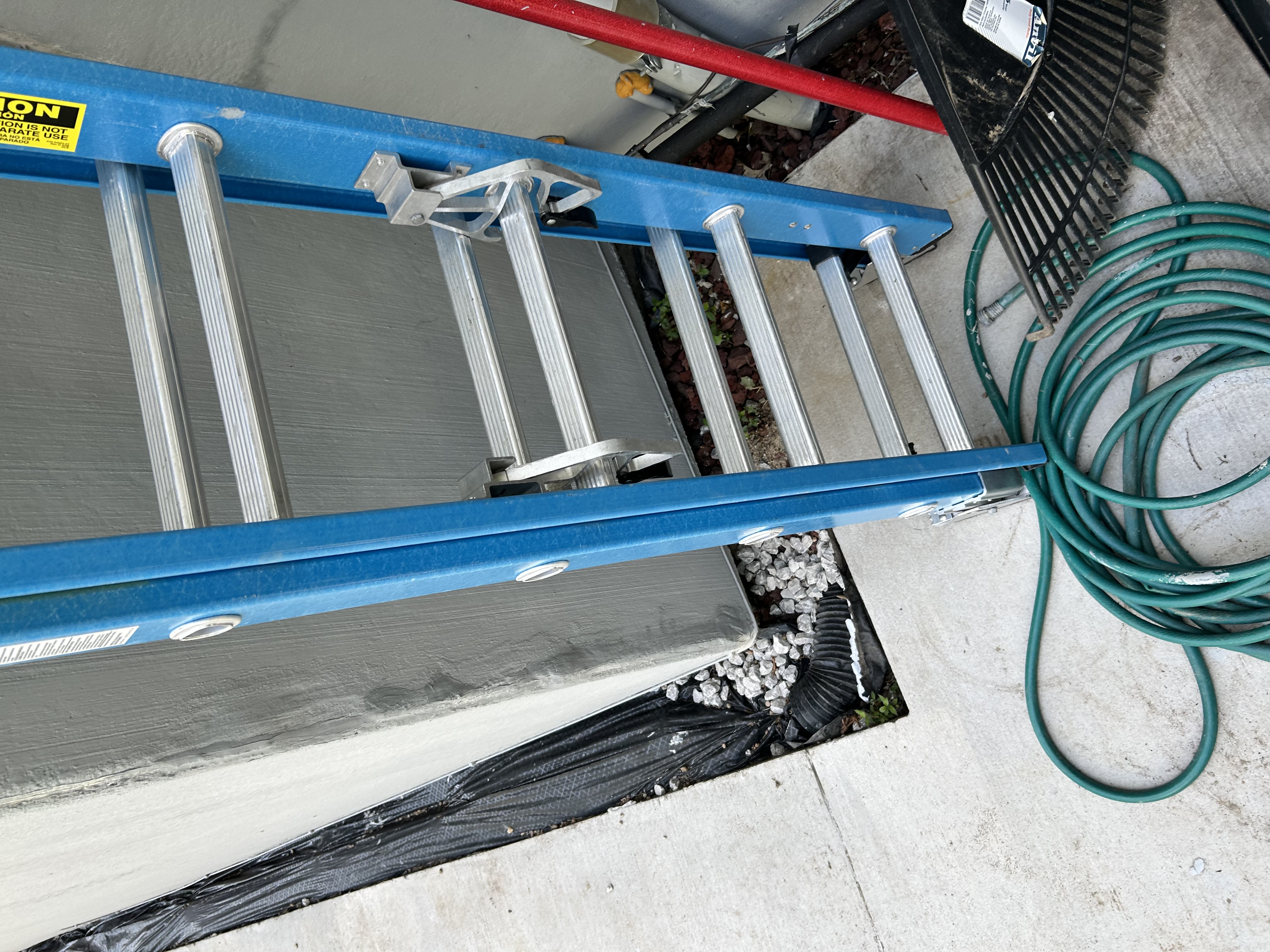 Rent 16’ Ladder in Kansas City, MO