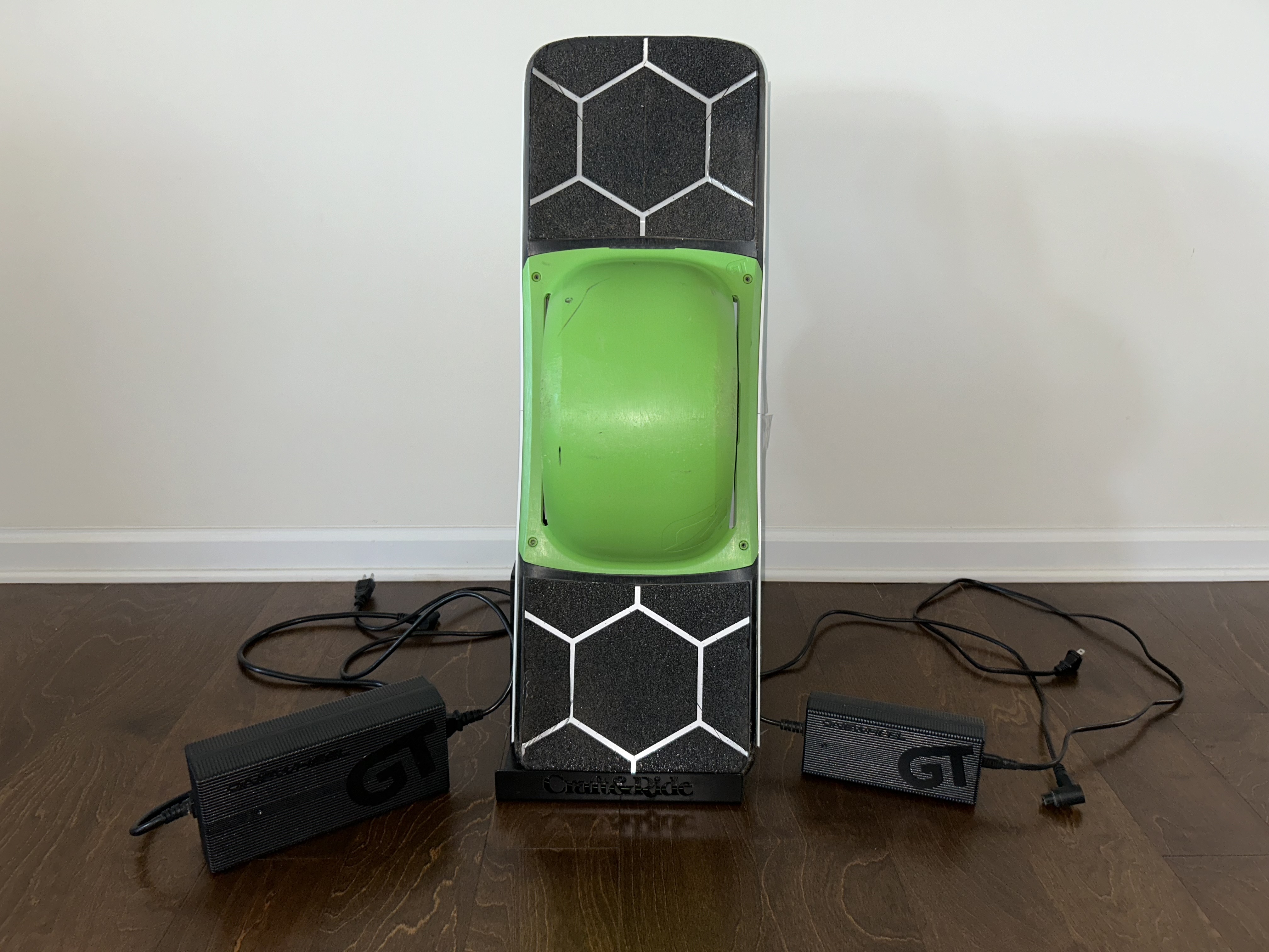 Rent Onewheel GT +fast charger (PEV) with soft ride tire and