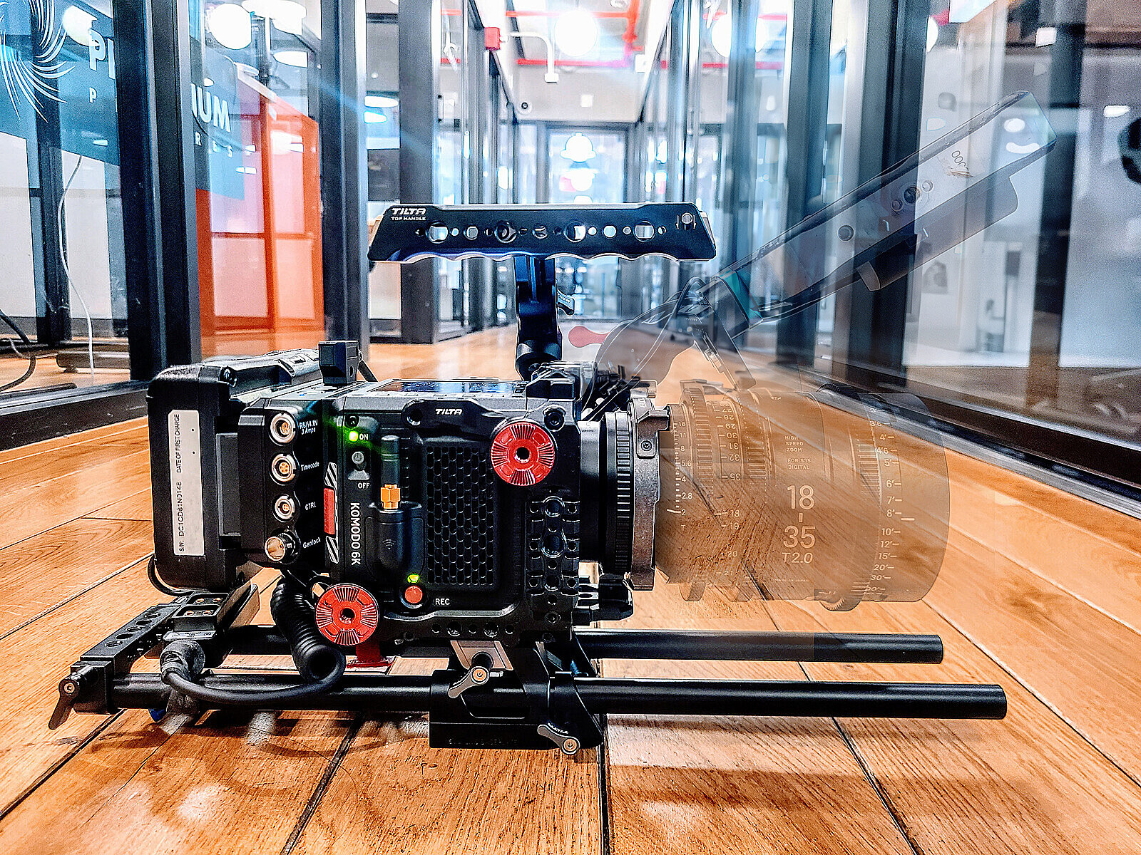Rent RED Komodo 6K (PL, EF, RF Mount) - Body +2TB Cards (V-Mount